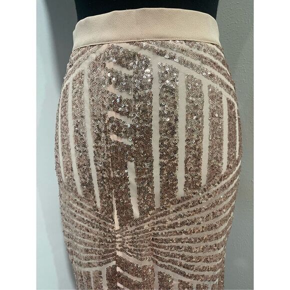 Rose Gold Sequin Skirt - Picture 4 of 12